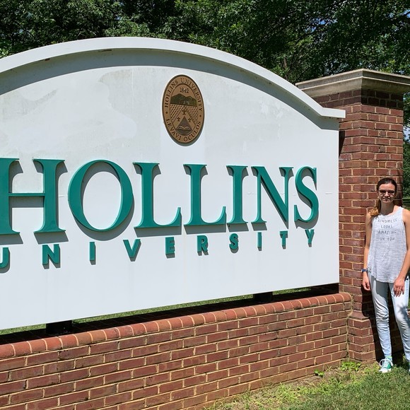 Meet your Posher, Katie - Picture 1 of 1